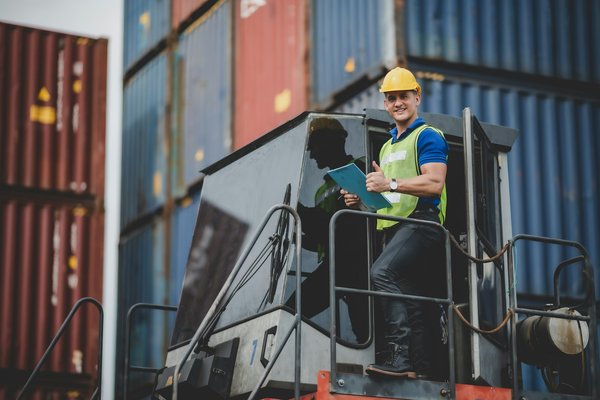 Société transport logistique : découvrez labatut, l'expert du secteur